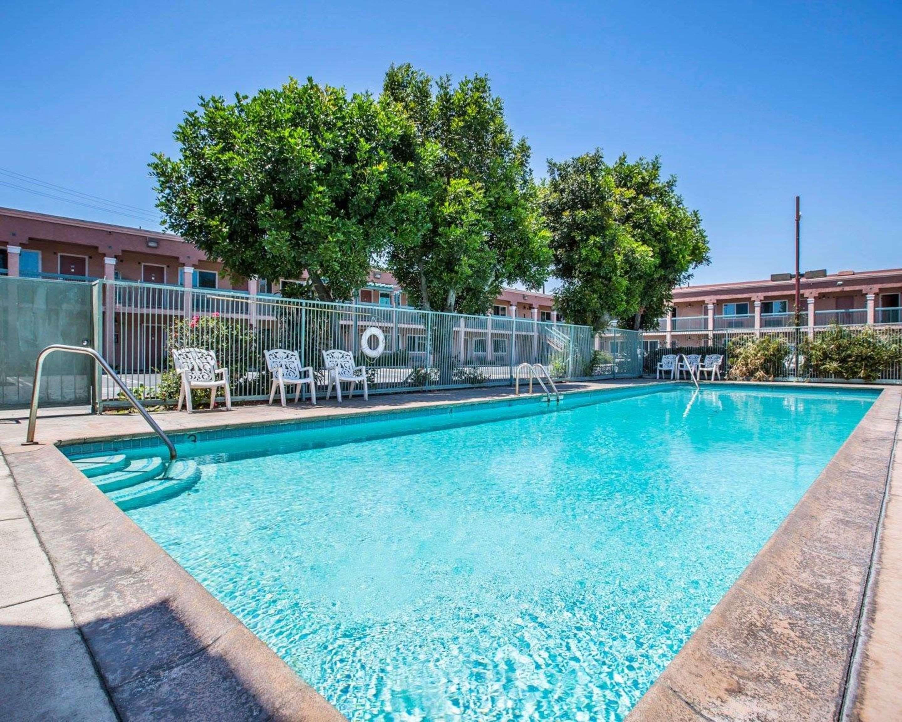 Rodeway Inn South Gate - Los Angeles South Екстер'єр фото